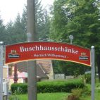 Werbeschild in Torbogen-Form mit Digitaldruck kaschiert und beleuchteter LED Kante